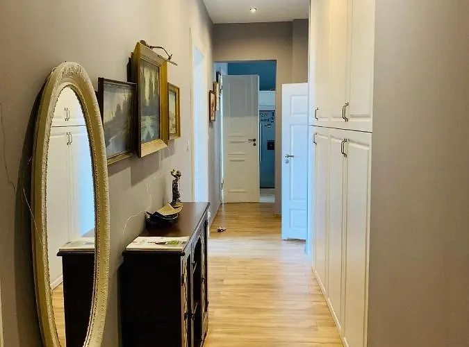 Cozy In Artistic District 2 Bathrooms Center 民宿 弗罗茨瓦夫